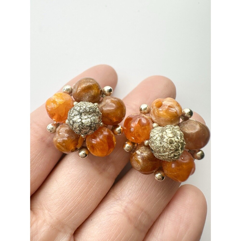 Lisner Vintage Amber Color Lucite Clip on Earrings Cluster Gold Tone